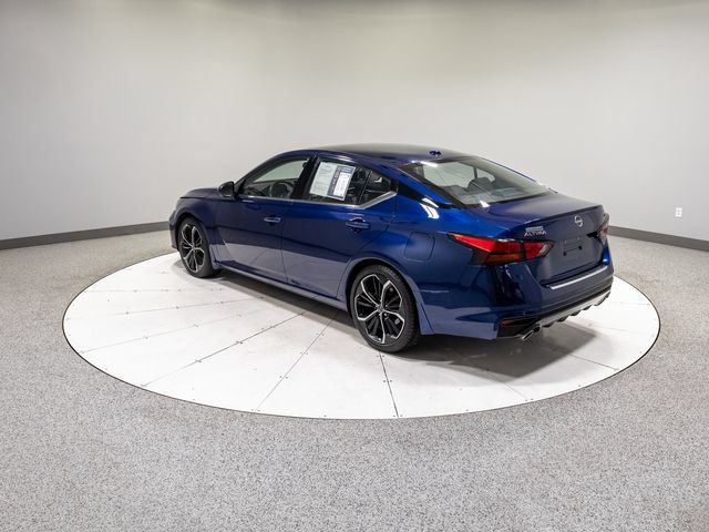 Used 2023 Nissan Altima 2.5 SR w/ SR Premium Package FWD image 31