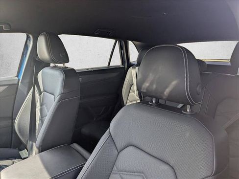 Used 2026 Volkswagen Atlas Cross Sport SE AWD/4WD image 14
