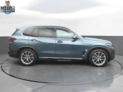 Used 2024 BMW X5 xDrive50e w/ Premium Package AWD/4WD image 8