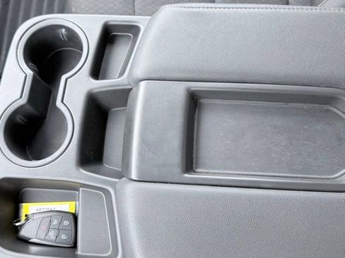 Certified 2025 Chevrolet Silverado 2500 LT w/ Convenience Package image 40