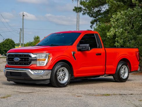 Used 2021 Ford F150 XLT w/ Equipment Group 301A Mid RWD image 1
