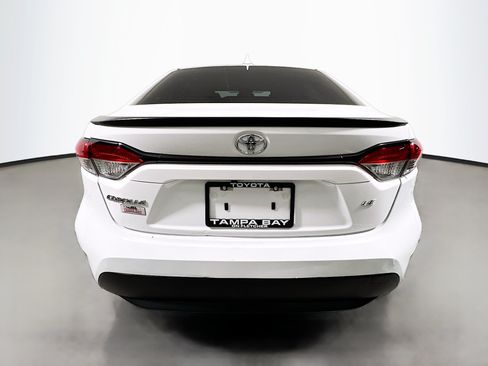 Used 2024 Toyota Corolla LE FWD image 6
