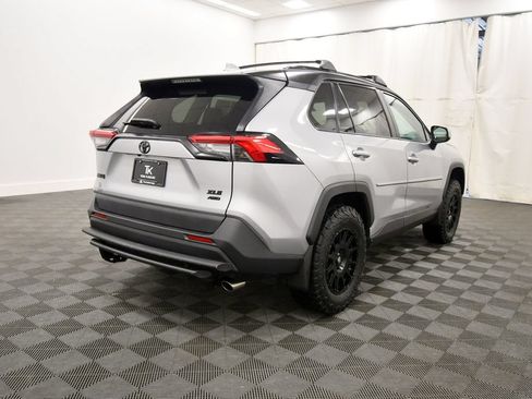 Used 2019 Toyota RAV4 XLE Premium w/ All Weather Liner Package AWD/4WD image 8
