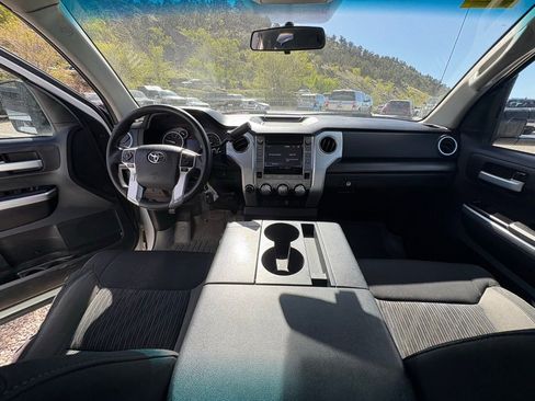 Used 2014 Toyota Tundra SR5 AWD/4WD image 4
