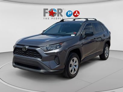 Used 2021 Toyota RAV4 LE w/ Carpet Mat Package (TMS)