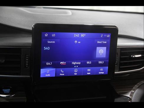 Certified 2023 Ford Explorer Limited w/ Equipment Group 301A AWD/4WD image 11