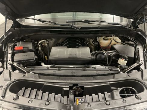 Used 2023 GMC Yukon SLE image 23