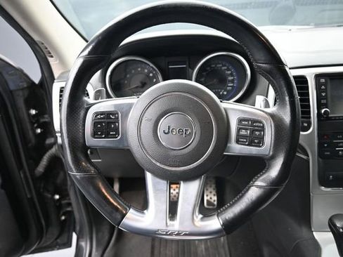 Used 2012 Jeep Grand Cherokee SRT8 w/ Luxury Group II AWD/4WD image 18