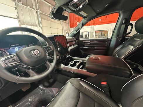 Used 2026 RAM 1500 Laramie AWD/4WD image 17