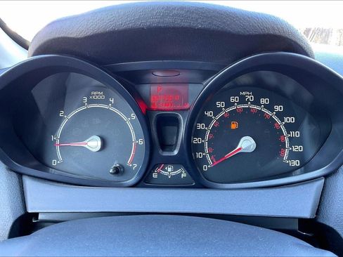 Used 2013 Ford Fiesta S image 20