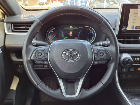 Used 2024 Toyota RAV4 SE AWD/4WD image 31