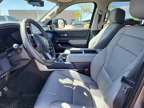 Used 2024 Toyota Tundra Limited w/ TRD Off-Road Package image 9