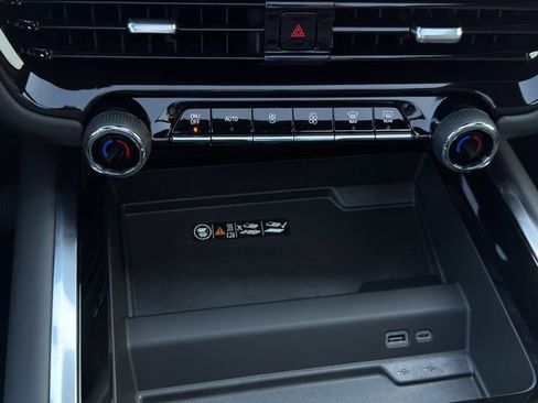 New 2026 Chevrolet Tahoe RST w/ Advanced Technology Package AWD/4WD image 16