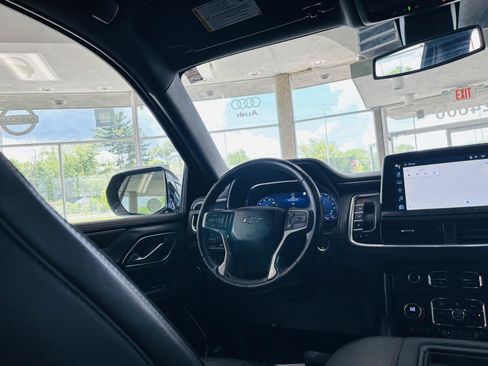 Used 2022 Chevrolet Tahoe RST w/ Luxury Package AWD/4WD image 48