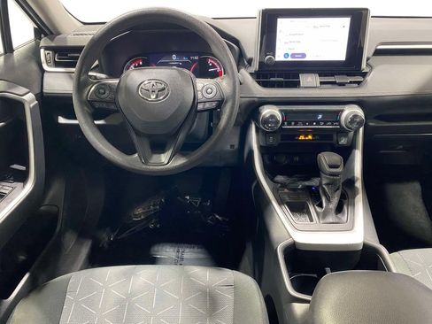 Used 2023 Toyota RAV4 XLE FWD image 10