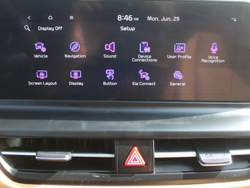 Certified 2025 Kia Seltos EX w/ EX Sunroof Package AWD/4WD image 48