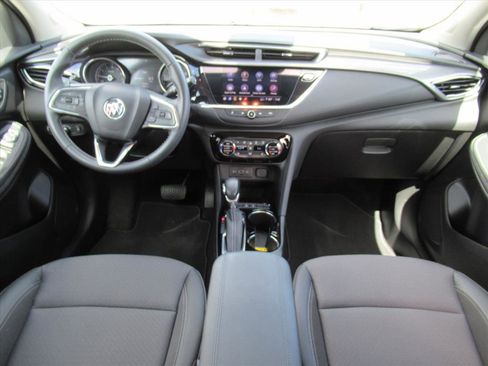 Used 2022 Buick Encore GX Select w/ Safety Package II image 11