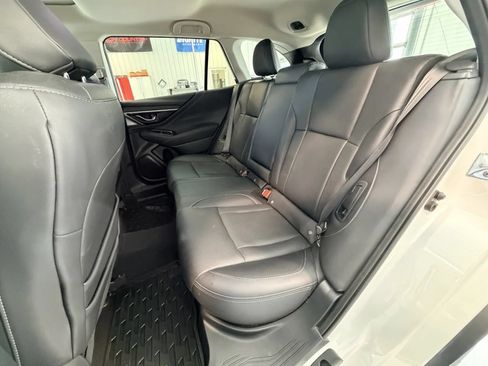 Used 2024 Subaru Outback Touring AWD/4WD image 15