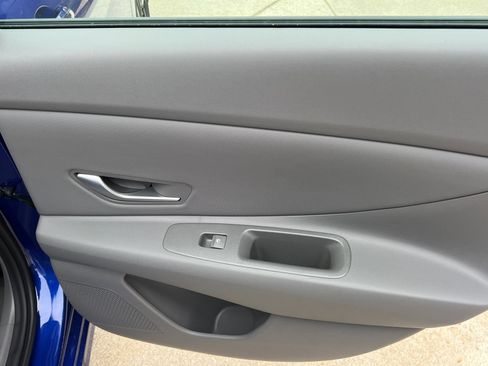 Certified 2026 Hyundai Elantra Sport FWD image 16