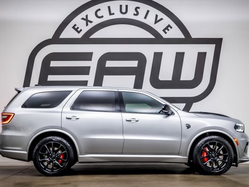Used 2025 Dodge Durango SRT Hellcat image 8