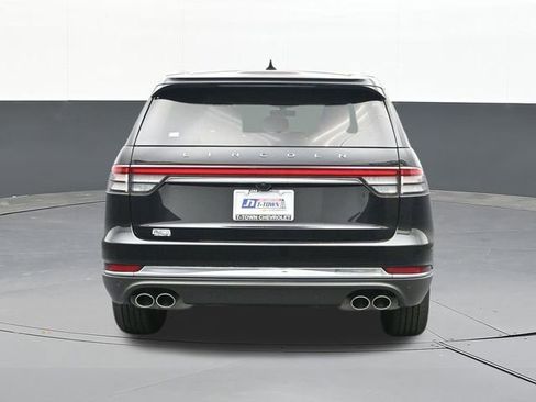 Used 2022 Lincoln Aviator Reserve w/ Equipment Group 201A AWD/4WD image 12