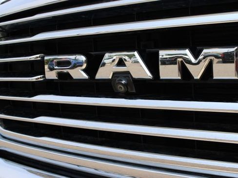 Used 2020 RAM 1500 Longhorn AWD/4WD image 6