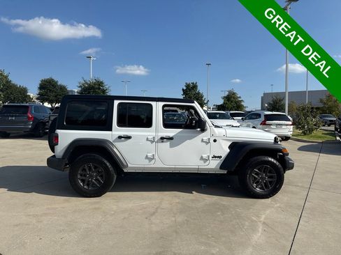 Used 2025 Jeep Wrangler Unlimited Sport AWD/4WD image 4