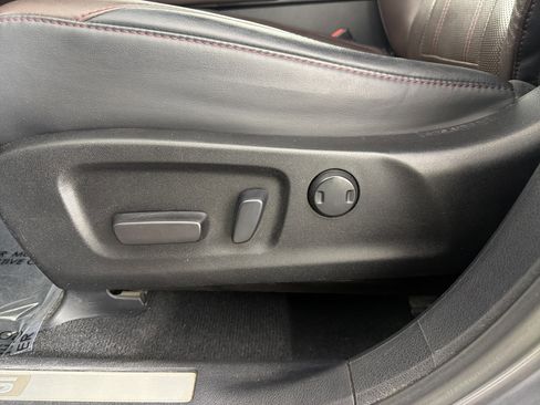 Used 2016 Lexus RX 450h AWD image 13