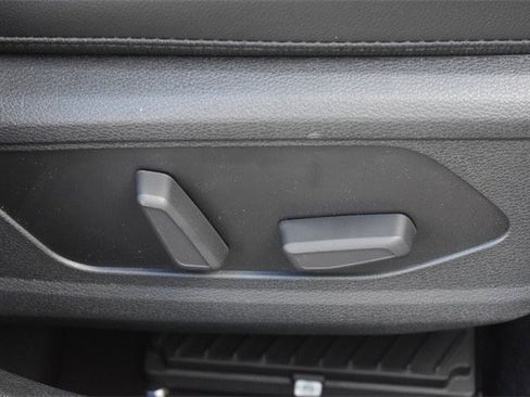 New 2026 Kia Sportage SX image 13