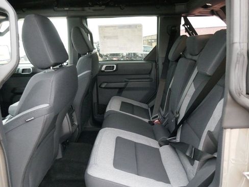 New 2026 Ford Bronco Big Bend AWD/4WD image 15