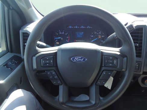 Used 2020 Ford F250 XL w/ Power Equipment Group AWD/4WD image 13