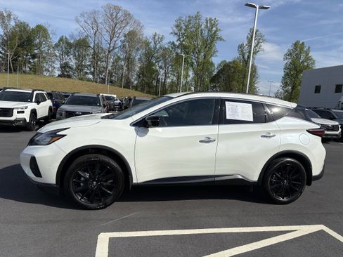 Used 2024 Nissan Murano SV w/ SV Midnight Edition Package FWD image 4