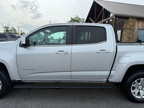 Used 2018 Chevrolet Colorado LT w/ LT Convenience Package RWD image 39