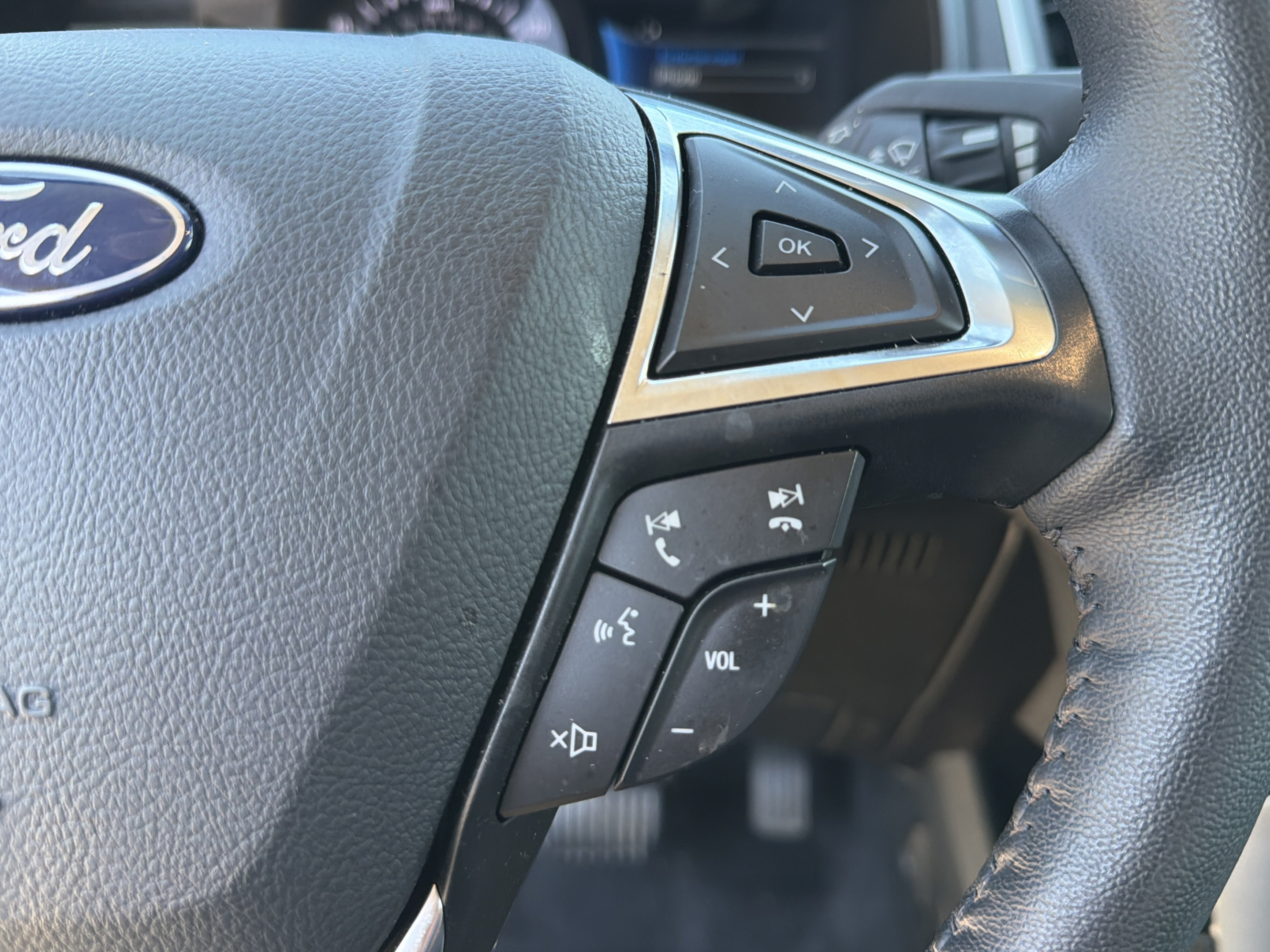 Used 2024 Ford Edge SEL w/ Convenience Package AWD/4WD image 20