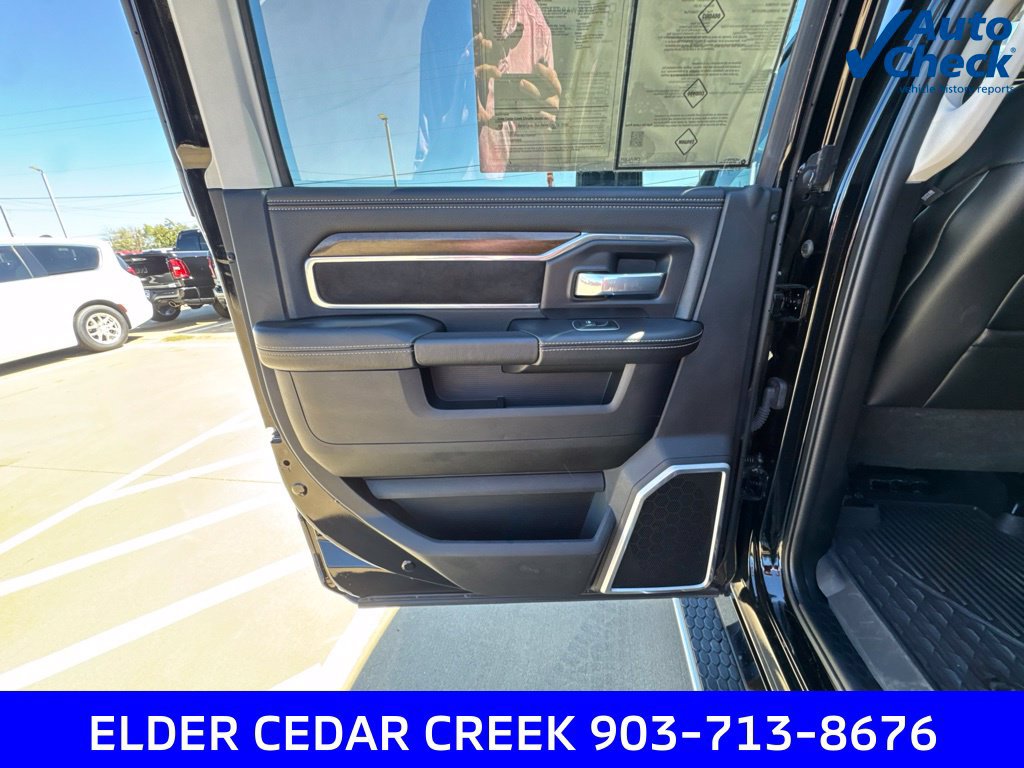 Used 2024 RAM 3500 Laramie AWD/4WD image 21