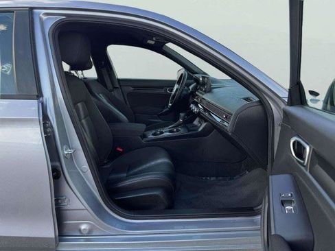 Used 2026 Honda Civic Sport image 42