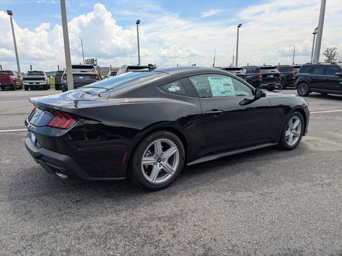 New 2026 Ford Mustang Coupe RWD image 4