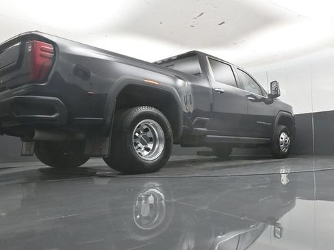 Used 2024 GMC Sierra 3500 Denali Ultimate AWD/4WD image 48