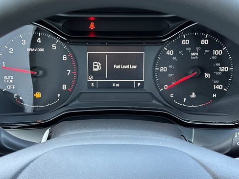 New 2026 Chevrolet Trax LS w/ LS Convenience Package FWD image 23