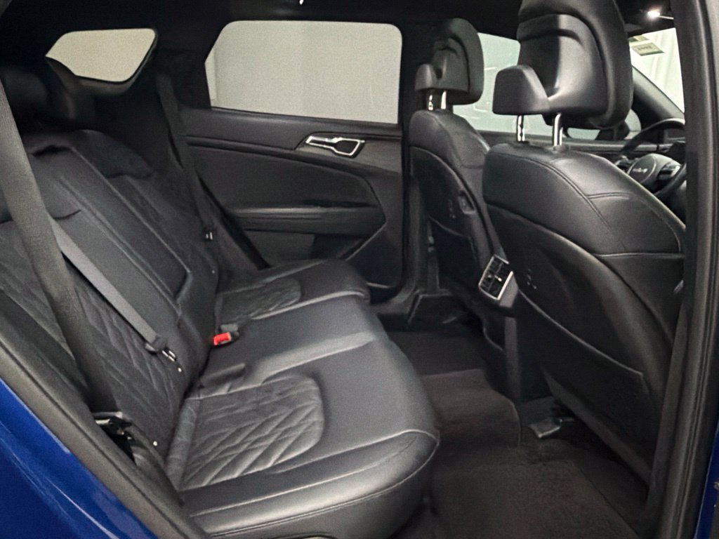 Used 2023 Kia Sportage X-Line w/ X-Line Premium Package AWD/4WD image 33