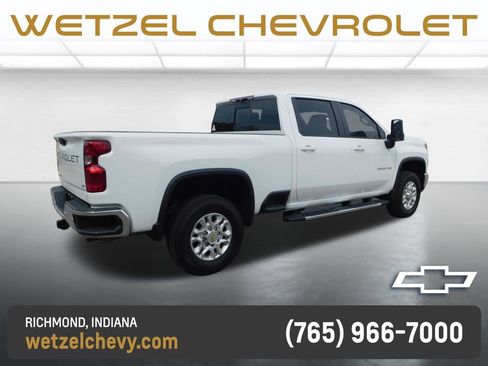 Used 2025 Chevrolet Silverado 2500 LT w/ All Star Edition AWD/4WD image 3