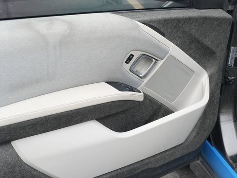 Used 2018 BMW i3 RWD image 12