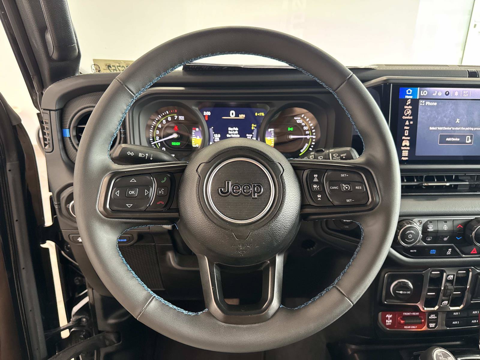 Used 2024 Jeep Wrangler Unlimited Rubicon 4xe AWD/4WD image 20