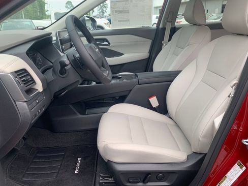 New 2026 Nissan Rogue Dark Armor FWD image 18