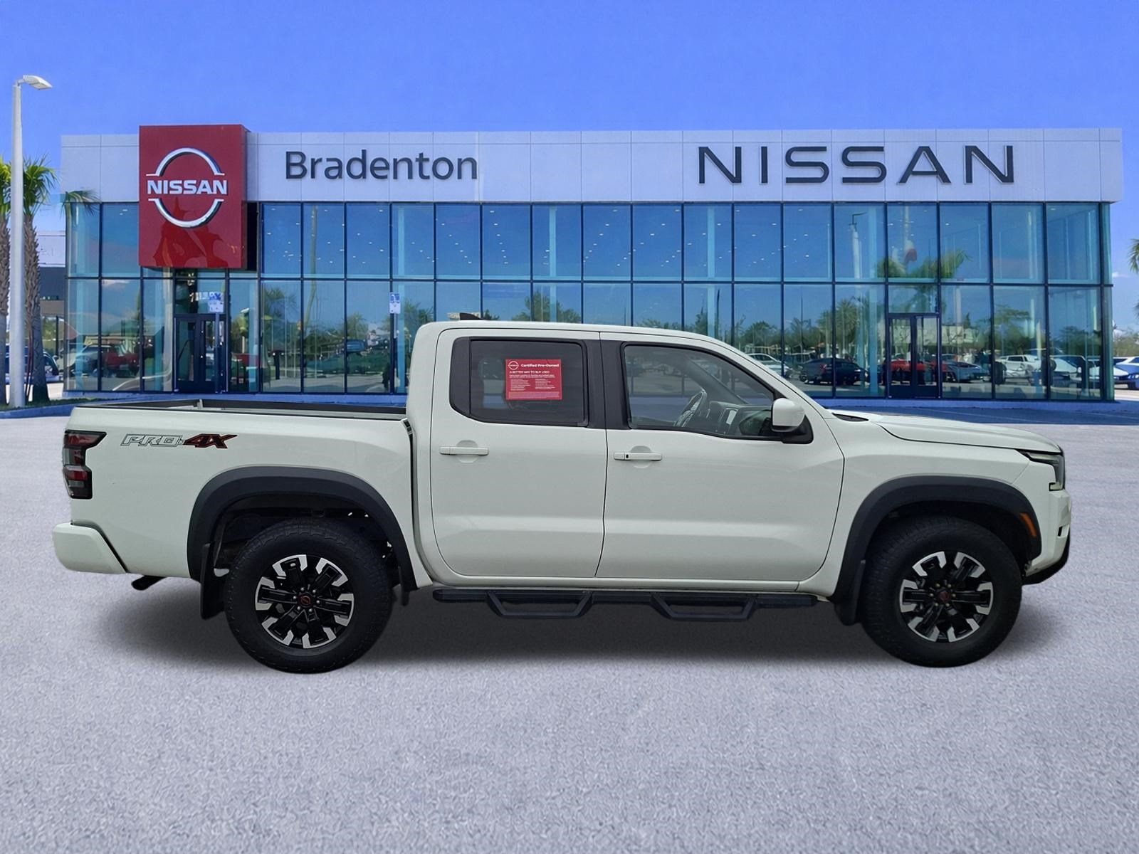 Certified 2023 Nissan Frontier PRO-4X w/ Technology Package AWD/4WD image 4