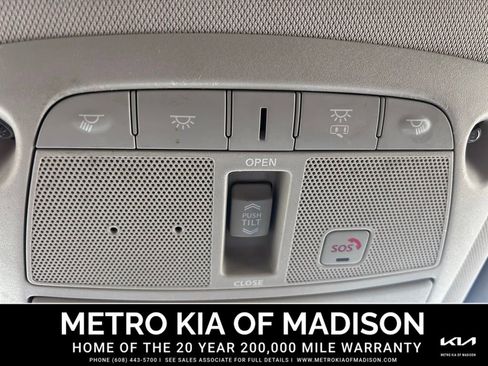 Used 2017 Nissan Rogue SL w/ SL Premium Package image 28