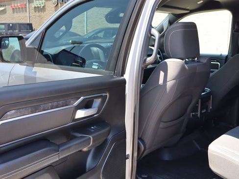 Used 2024 RAM 1500 Big Horn AWD/4WD image 15
