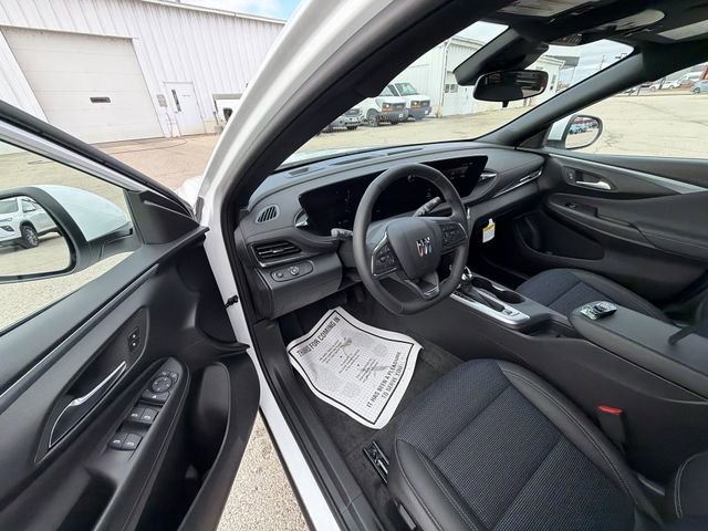 New 2026 Buick Envista Sport Touring w/ Convenience I Package FWD image 33