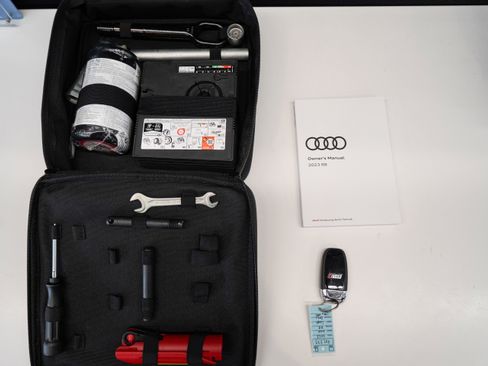 Used 2023 Audi R8 V10 performance AWD/4WD image 36