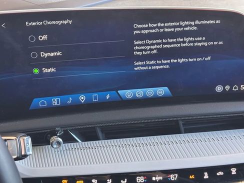 Certified 2025 Cadillac Optiq Luxury 2 w/ LPO, Floor Liner Package image 20